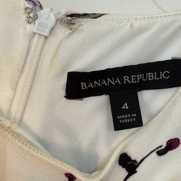 Banana Republic Ivory Sleeveless Shift Dress with Multicolor Flowers - Picture 3 of 7